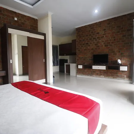 RedDoorz Plus near Kualanamu Airport-2