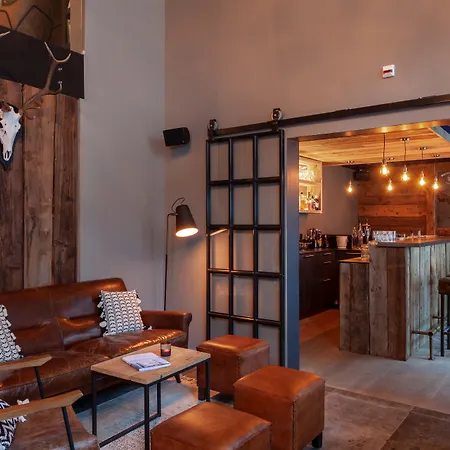 22 Summits Boutique Hotel-2