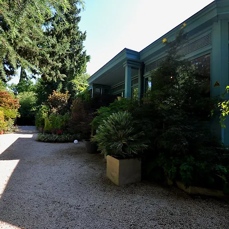 Elle Boutique Hotel-3