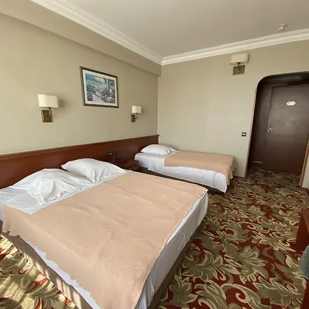 Hotel Monopol-2