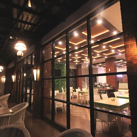 Uniq Hotel-3
