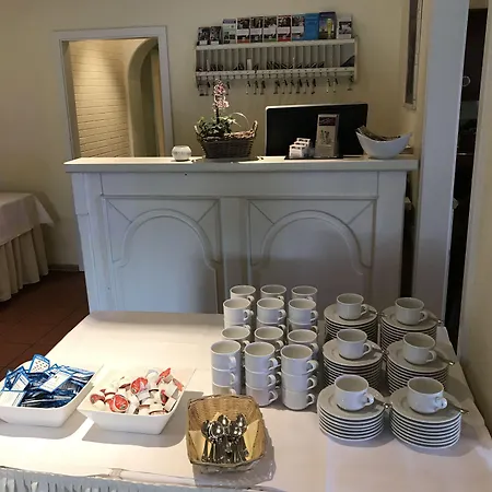 Hotel Dreimaedelhaus-3