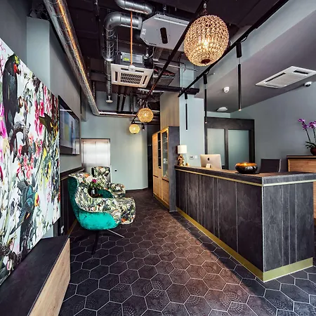 Maison Schiller By Designcity Hotels-2