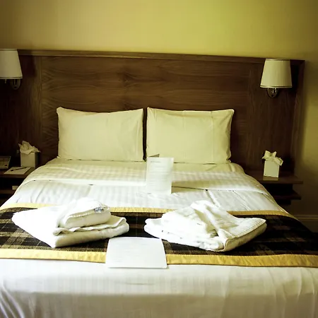 Marsh Farm Hotel-3