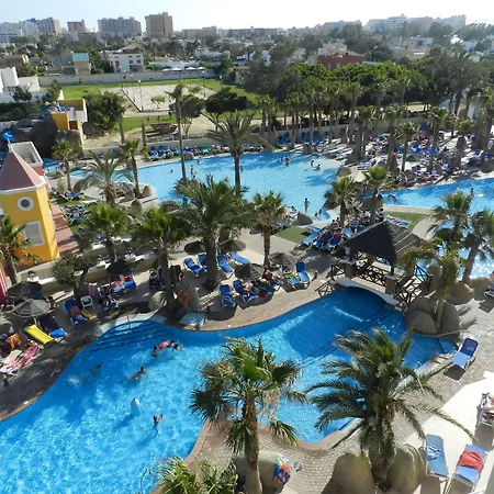 Mediterraneo Bay Hotel & Resort-3