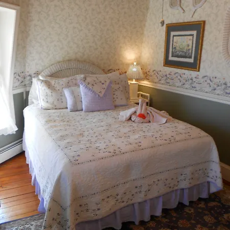 Angel Of The Sea Bed And Breakfast-3