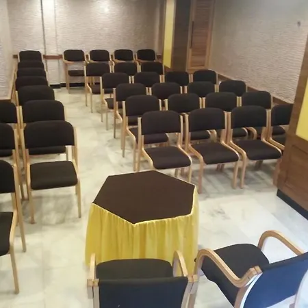 Hotel Naveen-2