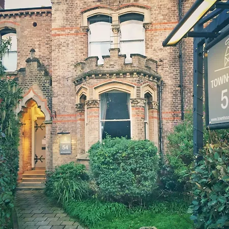 Townhouse Exeter-2