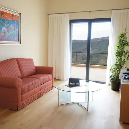 Buil & Gine Wine Hotel-3