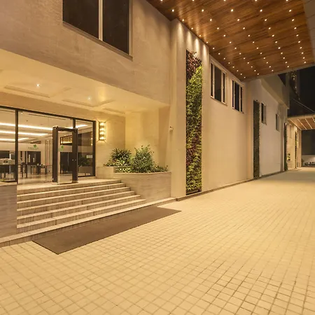 Lemon Tree Premier City Center Pune-2