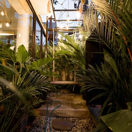 Yolo Bangkok Boutique Hotel-3