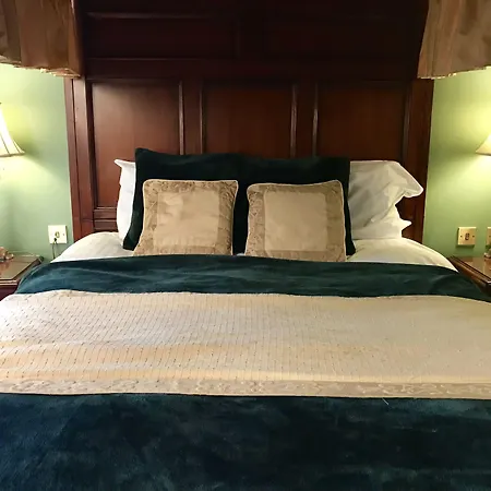 Camden Arms Hotel-3