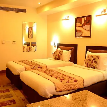 Hotel Fairway-2