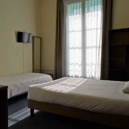 Hotel Saint-Patrick Coeur De Nantes-2