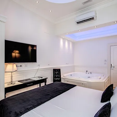 Hotel Dei Quiriti Suite-2