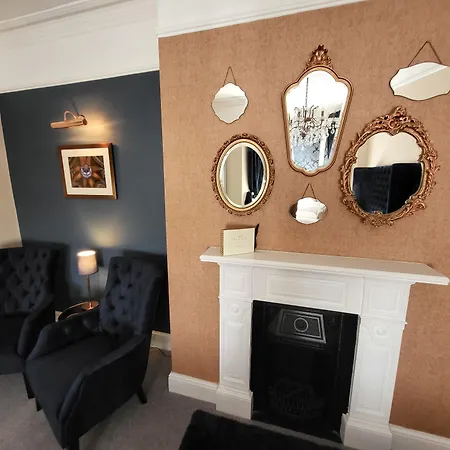 Belle Vue Guest House-3