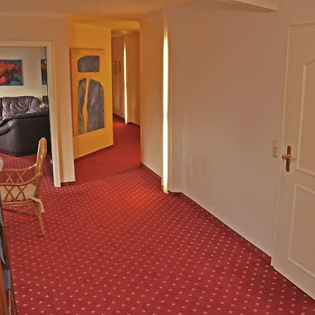 Hotel Garni Kristinenhof-3