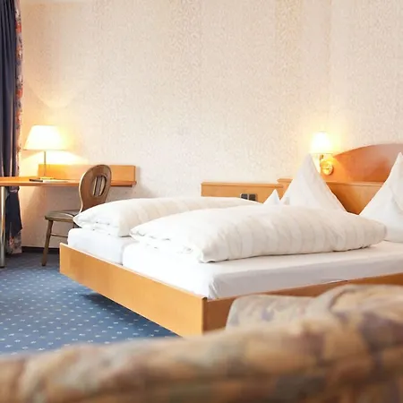 Landkomfort Hotel Elsenmann Garni-2