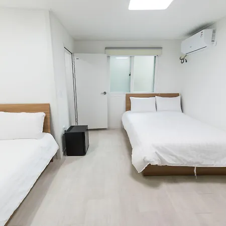 Kpop Haus-2