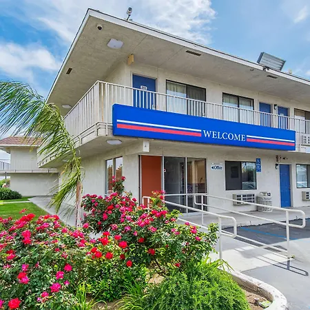 Motel 6-Bakersfield, Ca - Airport-2