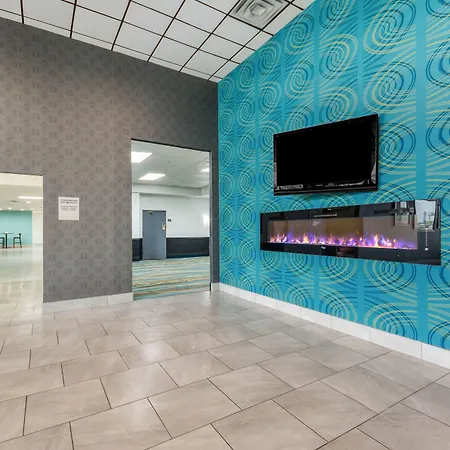 Bricktown Hotel & Extended Stay-3