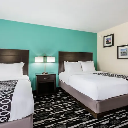 Bricktown Hotel & Extended Stay-3