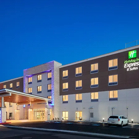Holiday Inn Express & Suites - Medford By Ihg-2