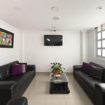 Hotel Dorado 100-3