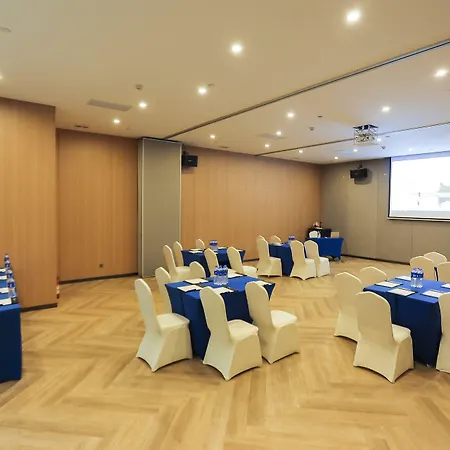 Holiday Inn Express Shanghai Xuhui Binjiang, An Ihg Hotel-2