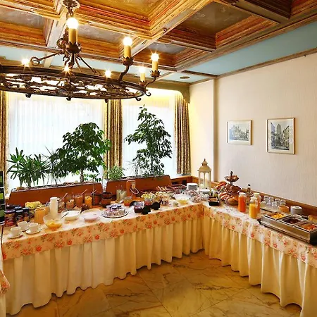 Hotel Kaiserpfalz-2
