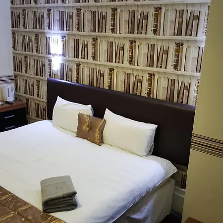 Portsmouth Budget Hotels - All Rooms Are En-Suite-2