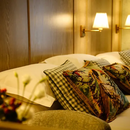 Avalon House Hotel-3