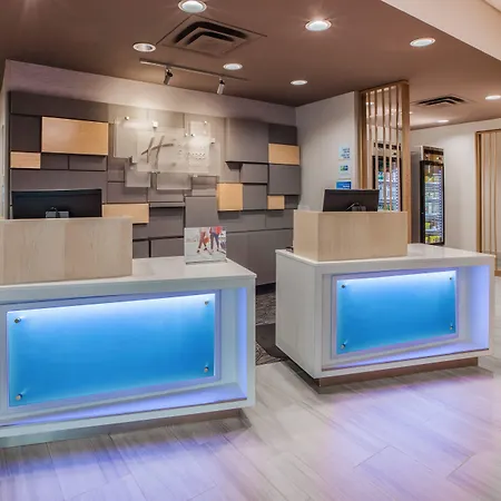 Holiday Inn Express & Suites - Brighton By Ihg-3