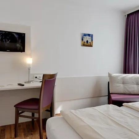 Hotel Olympia-3