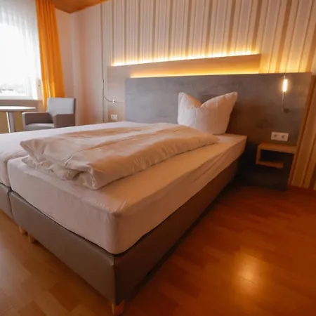 Landgasthaus Hubertusklause-2