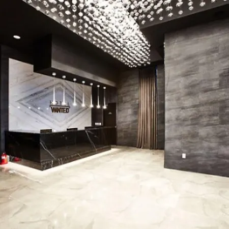 Hotel Wanted-3