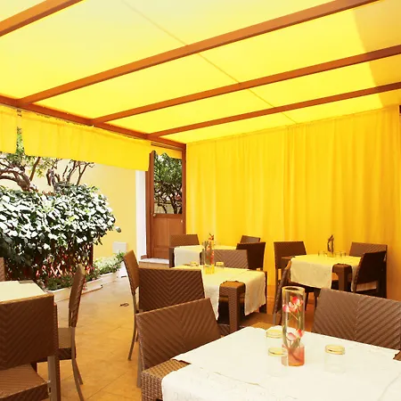Coralia Bed & Breakfast-2