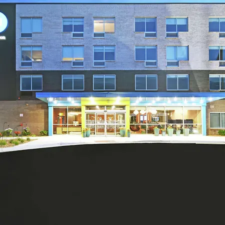 Tru By Hilton Grand Rapids Airport-3