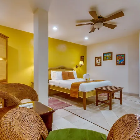 The Colonial At Jaguar Reef-2