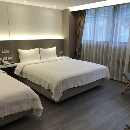 Golden Garden Hotel-2