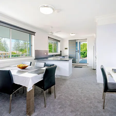 Adrift Apartments Yamba-2