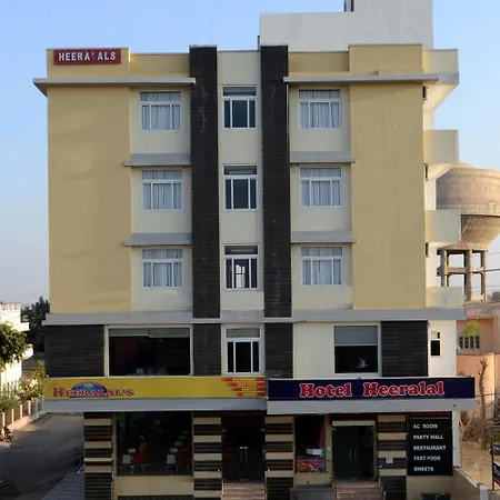 Hotel Heeralal-2