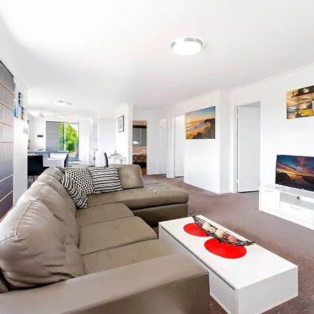 Adrift Apartments Yamba-2