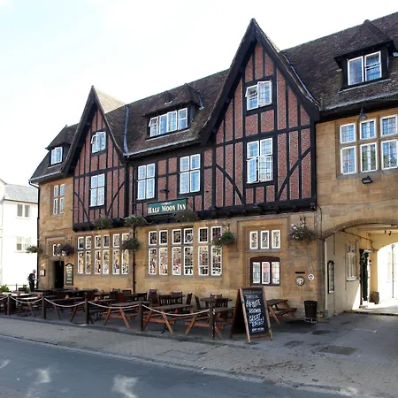 Half Moon, Sherborne By Marston'S Inns-2