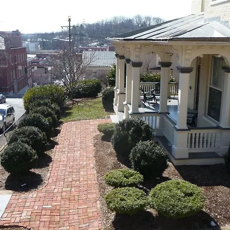 Frederick House-3