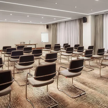 Hilton Garden Inn Al Jubail-3