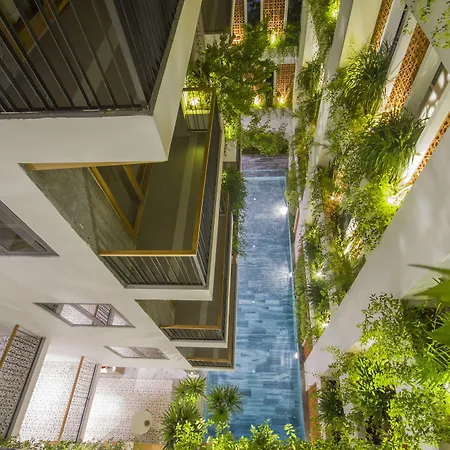 Ponte Boutique Da Nang-2