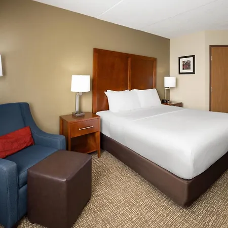 Wingate By Wyndham Pittsburgh New Stanton-3
