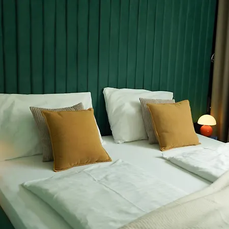 Design & Budget Hotel Wien Schoenbrunn-3