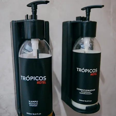 Tropicos Motel (Adults Only)-2